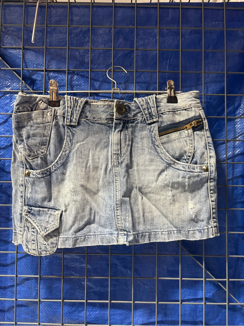 GUESS Light Blue Denim Mini Skirt with Flap Pockets - Picture 3 of 3